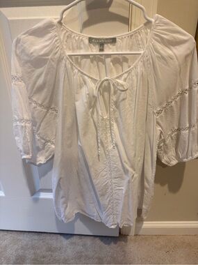 Daniel Rainn White Lace-Trim Tie-Neck Peasant Blouse